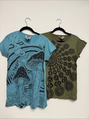 2x Ladies Graphic Tees